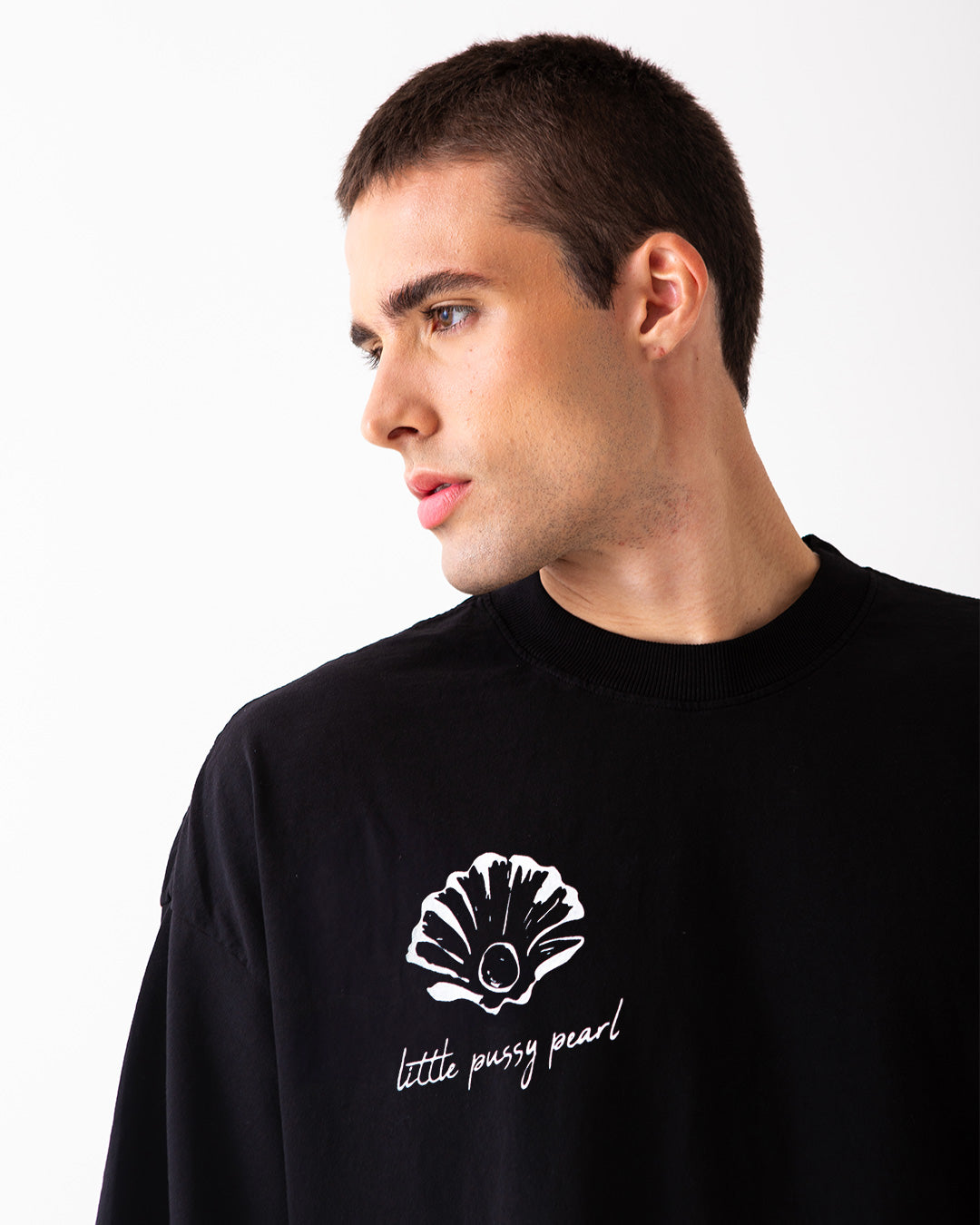 T-shirt Little Pussy Pearl